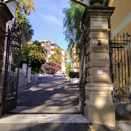 Guesthost - Seaside Apartment Sanremo