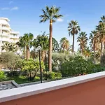 Apartament Seaside *